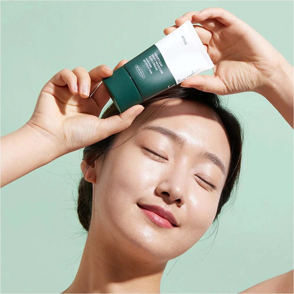 Anua Heartleaf Silky Moisture Sun Cream SPF 50+ PA++++ – Lightweight Hydrating Korean Sunscreen with Soothing Heartleaf Extract, 50ml