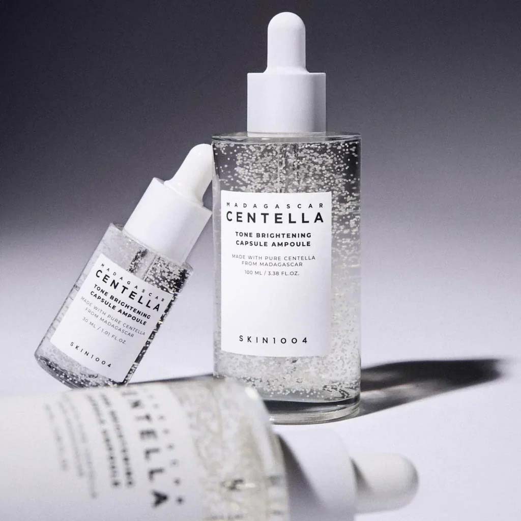 Skin1004 Madagascar Centella Tone Brightening Capsule Ampoule – Hydrating Serum with Niacinamide & Centella Asiatica for Radiance & Even Tone, 50ml